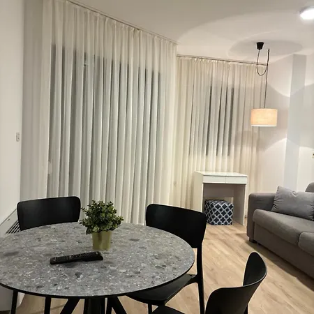 Apartment Lucija Makarska-first Row To The Sea
